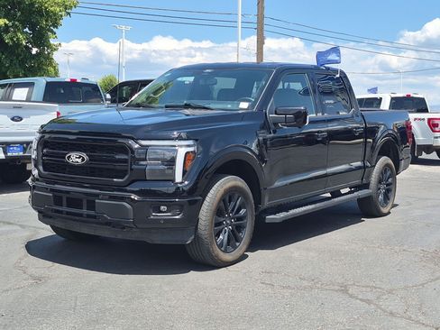 Used 2025 Ford F150 Lariat w/ Equipment Group 502A High AWD/4WD image 12