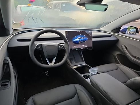 Used 2025 Tesla Model 3 Long Range RWD image 8