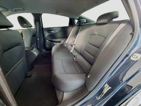 Used 2020 Chevrolet Malibu LS w/ LPO, Convenience Package 2 image 21