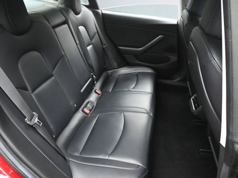 Used 2018 Tesla Model 3 Long Range RWD image 33