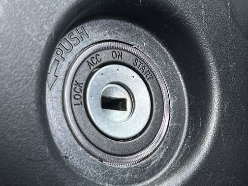 Used 2024 Toyota Camry SE FWD image 19