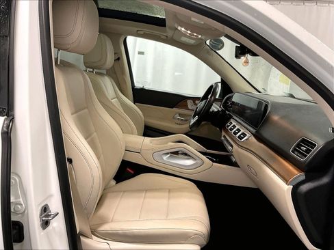 Used 2022 Mercedes-Benz GLE 350 4MATIC image 11