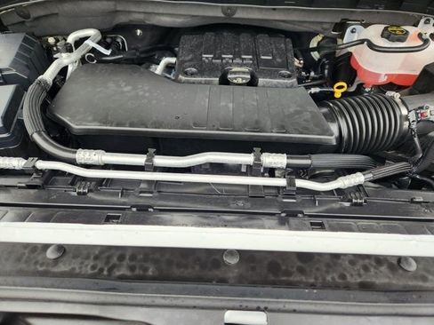 Used 2025 Chevrolet Silverado 1500 Custom image 31