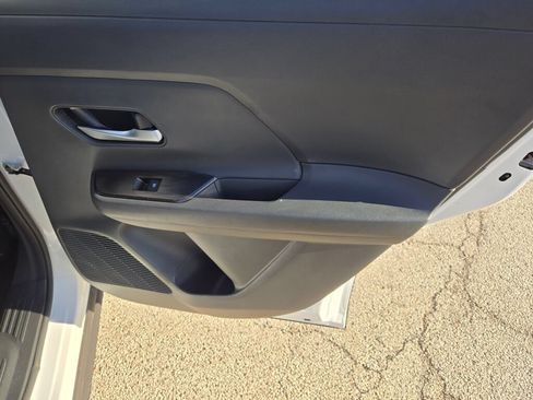 Used 2026 Nissan Kicks SV w/ Cold Weather Package AWD/4WD image 9