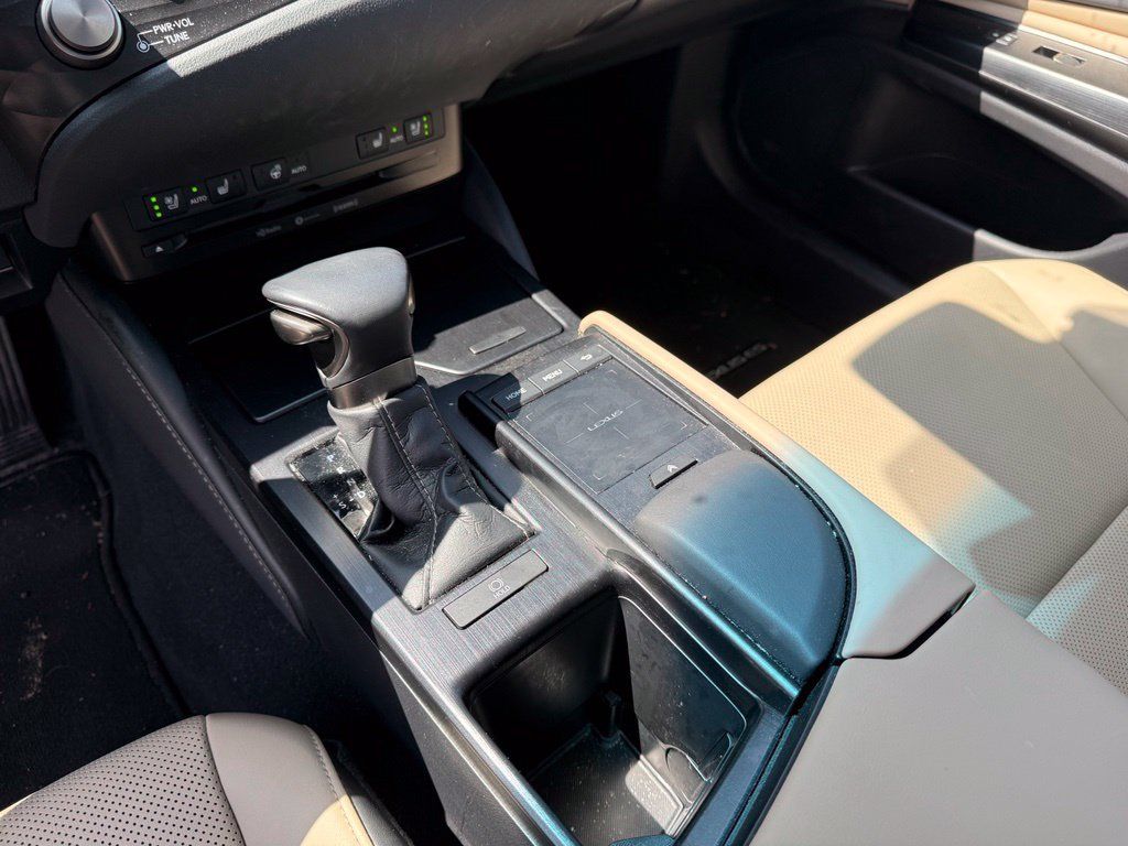 Used 2021 Lexus ES 350 w/ Premium Package FWD image 13