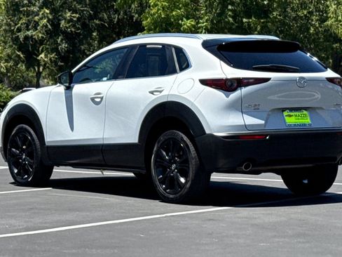 Used 2024 MAZDA CX-30 AWD 2.5 S w/ Select Sport Pkg image 3