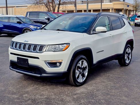 Used 2018 Jeep Compass Limited w/ Navigation Group image 9