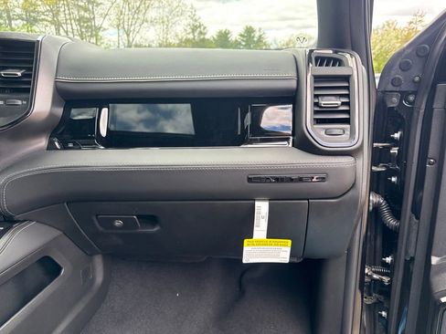 New 2026 RAM 2500 Limited AWD/4WD image 33