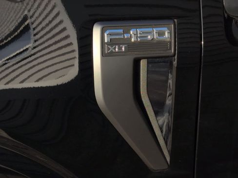 Used 2022 Ford F150 XLT w/ Equipment Group 302A High image 13