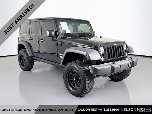 Used 2016 Jeep Wrangler Unlimited Sport w/ Quick Order Package 24S AWD/4WD image 3