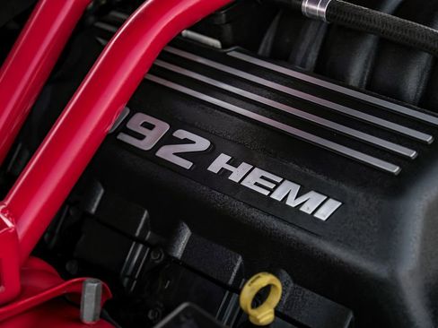 Used 2015 Dodge Challenger SRT w/ Technology Group image 54