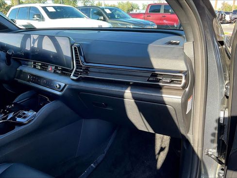 Used 2025 Kia Sportage X-Line image 19