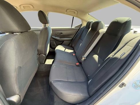 Used 2025 Nissan Sentra S FWD image 18
