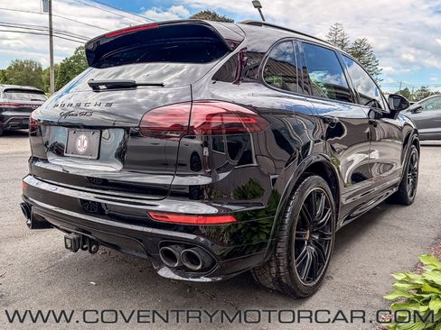 Used 2017 Porsche Cayenne GTS AWD/4WD image 5
