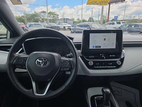 Used 2024 Toyota Corolla SE FWD image 12