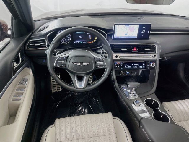 Used 2024 Genesis G70 2.5T w/ Sport Prestige Package RWD image 25