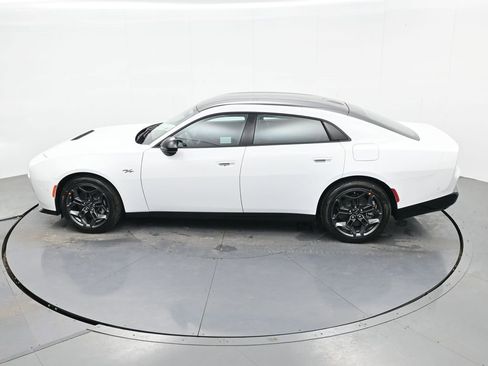 New 2026 Dodge Charger GT w/ Driver Convenience Group AWD/4WD image 32