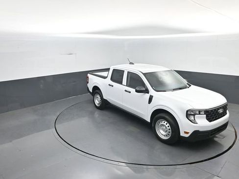 New 2026 Ford Maverick XL AWD/4WD image 16