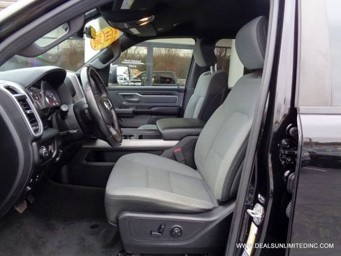 Used 2021 RAM 1500 Big Horn AWD/4WD image 10