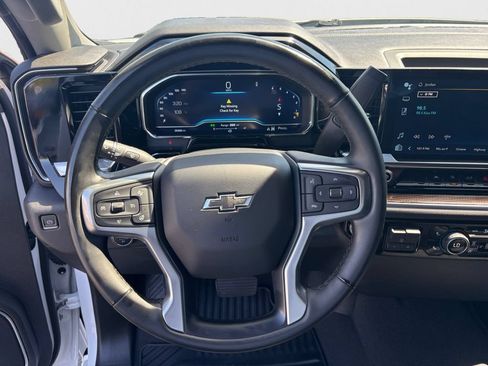 Used 2023 Chevrolet Silverado 1500 RST w/ LPO, Dark Essentials Package AWD/4WD image 17