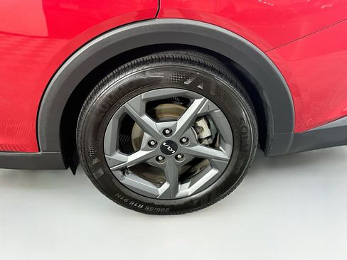 Used 2025 Kia K4 FWD image 11