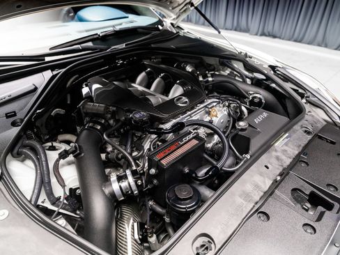 Used 2020 Nissan GT-R Premium AWD/4WD image 45