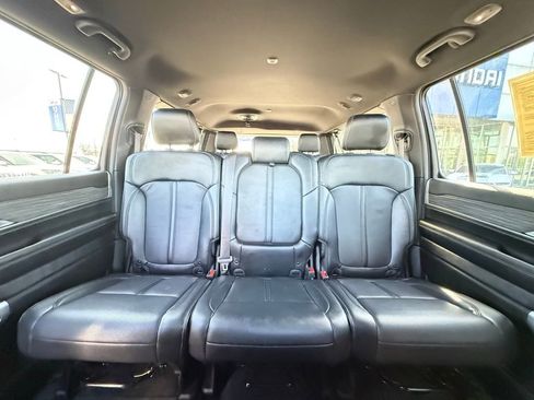 Used 2024 Jeep Wagoneer L Series II w/ Flexible Seating Group image 32