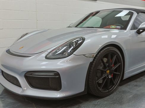 Used 2016 Porsche Boxster Spyder RWD image 39