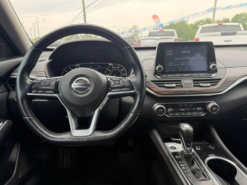 Used 2020 Nissan Altima 2.5 SL AWD/4WD image 16
