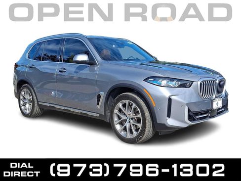 Used 2024 BMW X5 xDrive40i w/ Premium Package AWD/4WD image 1