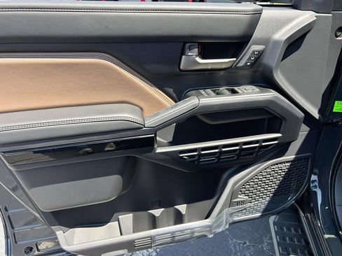 New 2026 Toyota 4Runner Limited AWD/4WD image 16