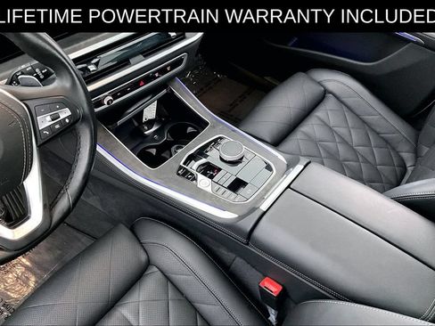 Used 2025 BMW X5 xDrive40i AWD/4WD image 17