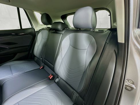 New 2026 Volkswagen Tiguan SE AWD/4WD image 23