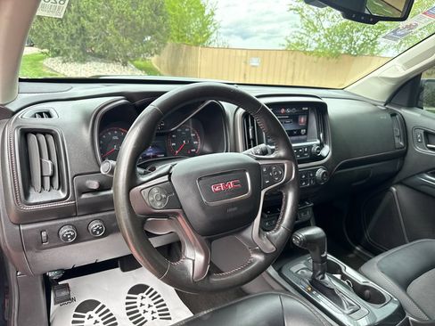 Used 2015 GMC Canyon SLE w/ All-Terrain Package AWD/4WD image 13