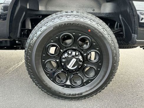 New 2025 Ford F250 XLT w/ Black Appearance Package image 28