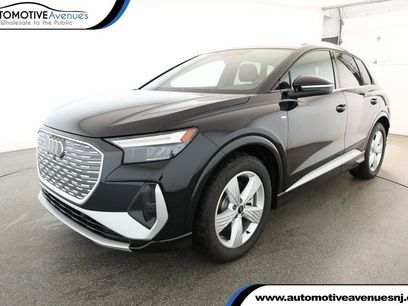 Used 2025 Audi Q4 e-tron Premium