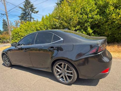 Used 2018 Lexus IS 300 F Sport RWD image 20