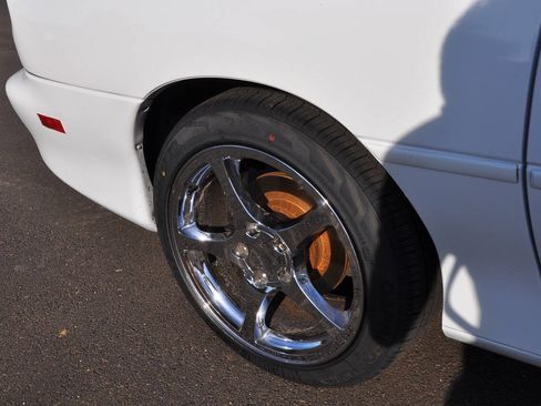 Used 1997 Chevrolet Camaro Z28 w/ Preferred Equipment Group 2 RWD image 27