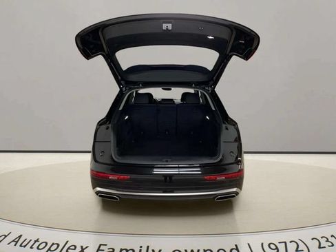 Used 2023 Audi Q5 2.0T Premium w/ Convenience Package AWD/4WD image 92