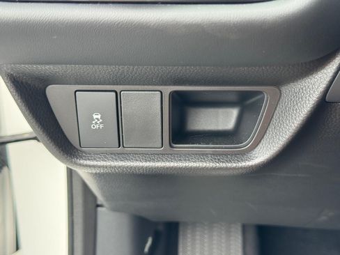 Certified 2026 Honda HR-V LX image 22