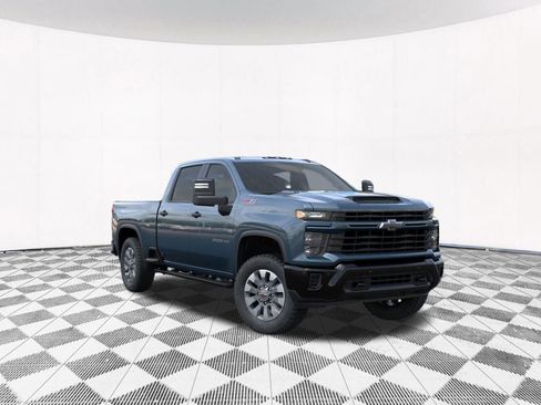 New 2026 Chevrolet Silverado 2500 Custom w/ Custom Value Package AWD/4WD image 9
