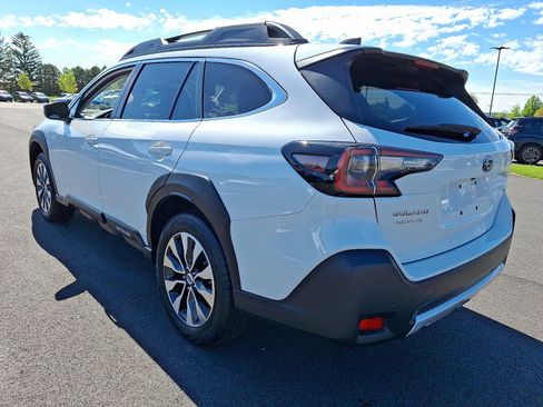 Certified 2024 Subaru Outback Limited AWD/4WD image 5
