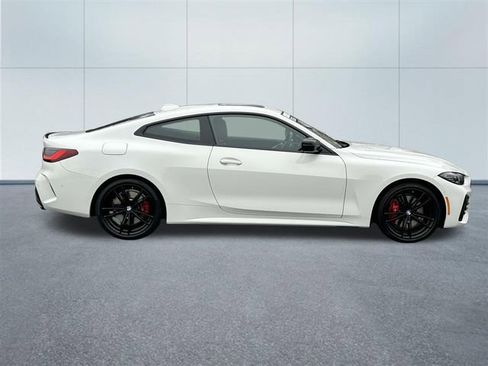 Certified 2023 BMW 440i xDrive Coupe w/ Premium Package image 5