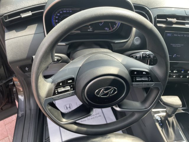 Used 2022 Hyundai Tucson SEL FWD image 16