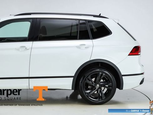 Used 2024 Volkswagen Tiguan SE R-Line image 43
