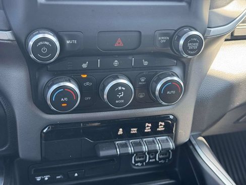 Used 2019 RAM 1500 Big Horn AWD/4WD image 26