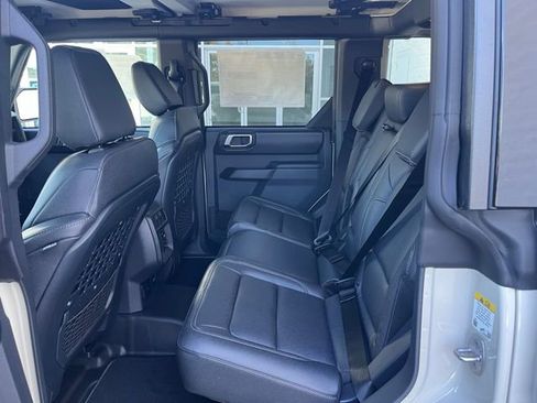 New 2025 Ford Bronco Badlands AWD/4WD image 5