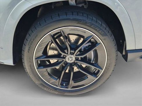 New 2026 Mercedes-Benz GLE 580 4MATIC image 9