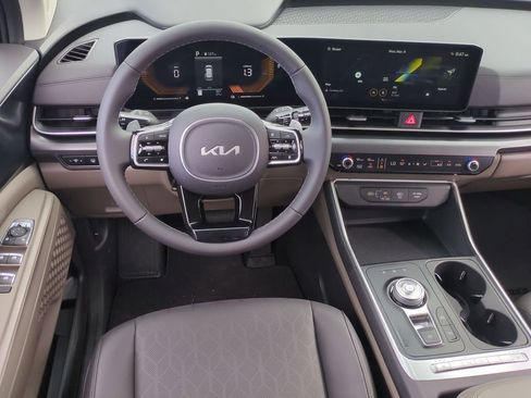 New 2026 Kia Carnival LXS FWD image 20