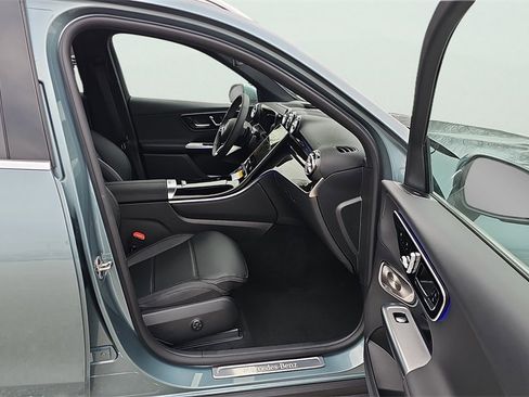 New 2026 Mercedes-Benz GLC 300 4MATIC image 12